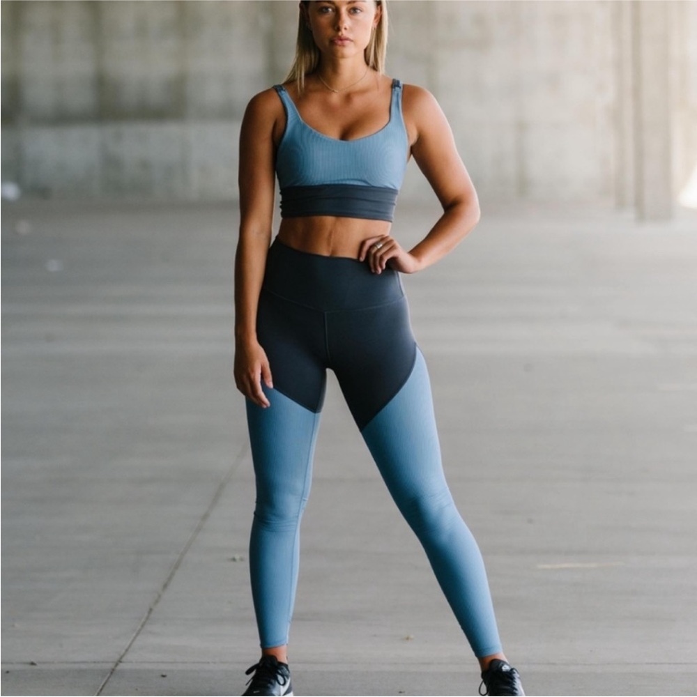 Zyia Storm‎ Parallel Luxe High Waist Ribbed Ruched Colorblock Leggings